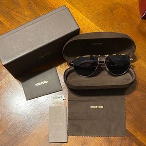 Tom Ford Tortoise and Black Aviator Sunglasses